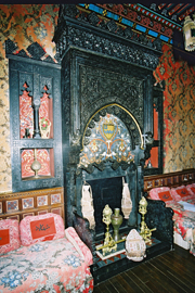 Le salon arabe avant restauration - Crédit : Monuments Historiques 