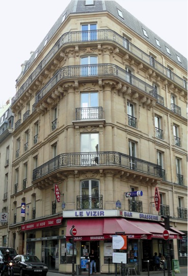 Immeuble par Viollet-le-Duc, angle de la rue Chauchat - Crédit : fonds privé, droits réservés